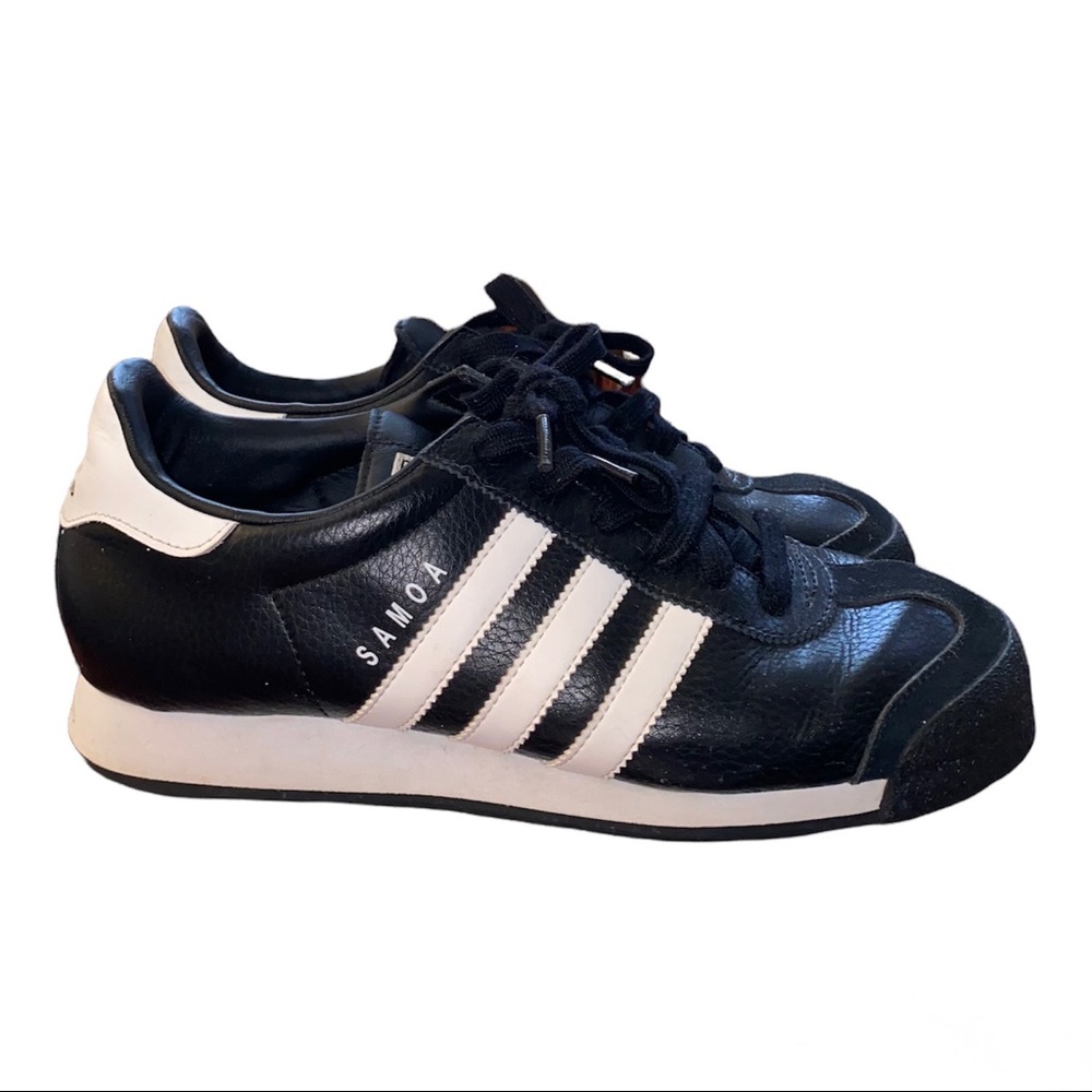 Black/White Vintage Adidas Originals Samoa